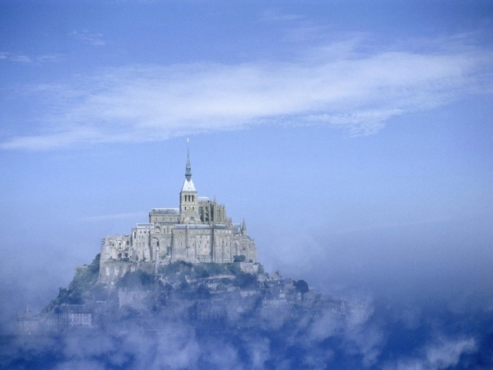 mont_saint_michel_castel-800x600 - imagini cu castele