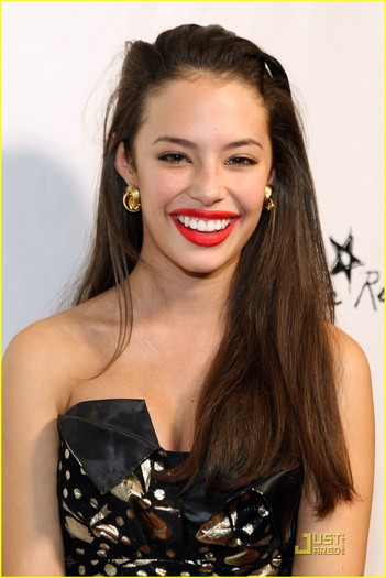 chloe-bridges-preparty-pretty-05