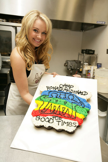 1564oxd - Poze Tiffany Thornton