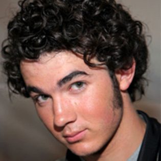 Kevin - Jonas Brothers