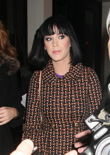Katy_Perry_1259786228_4 - katy perry