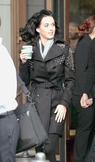 Katy_Perry_1259786320_2