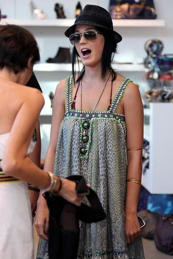 Katy_Perry_1259786630_0