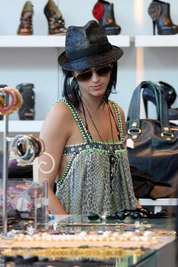 Katy_Perry_1259786636_2