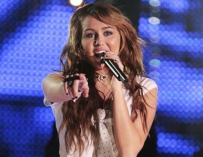 mileynyesing-300x232[1]