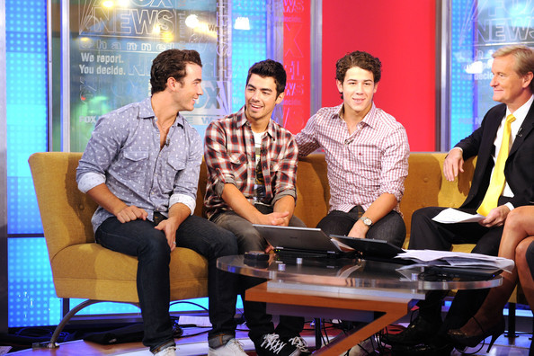 Nick+Jonas+Jonas+Brothers+Visit+FOX+Friends+1QNu922pJczl