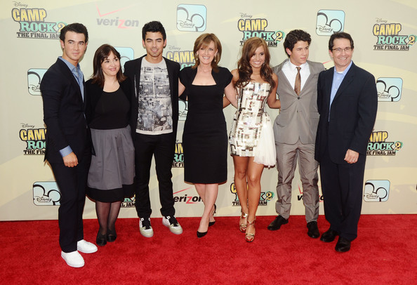 Nick+Jonas+Camp+Rock+2+Final+Jam+New+York+BIxmRJMEIv0l - Camp Rock 2 The Final Jam New York Premiere - Inside Arrivals