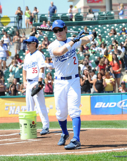 Nick+Jonas+Jonas+Brothers+Encourage+Fans+X+FSEypByAQabl - Jonas Brothers Encourage Fans to X the TXT on Road Dogs Softball Tour