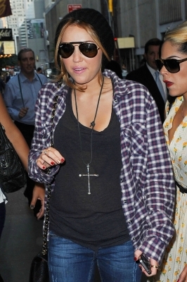 normal_003 - 0-Miley Cyrus-0