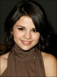 Selena_Gomez_l_87401 - selena gomez