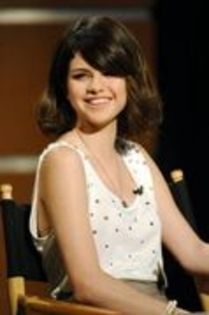 20924173_QLRYDZZBW - Selena at Good Day New York on August 3 2009