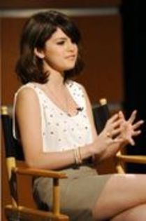 20924278_FIJBZRGOE - Selena at Good Day New York on August 3 2009