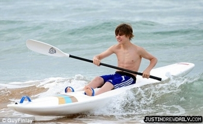 normal_article-0-09485865000005DC-265_468x286[1] - Justin  Bieber