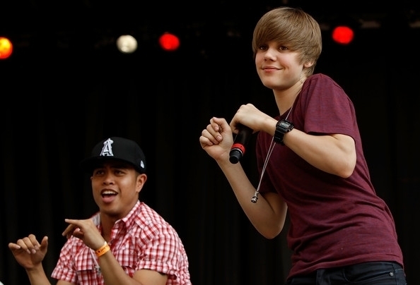 14310369_FALXUFILQ[1] - Justin  Bieber