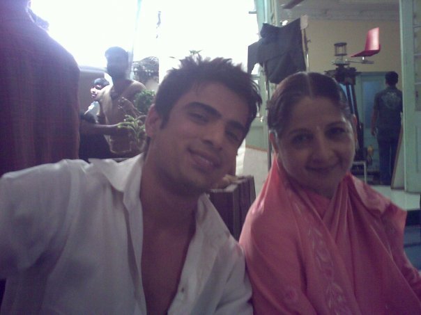 25113101582856543771100 - Mohit and Aditi