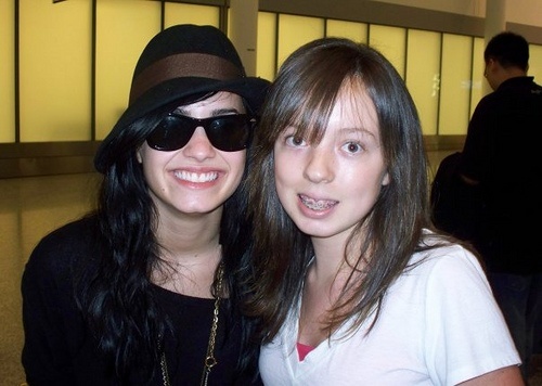 4174751169_b977db19d5 - demi lovato