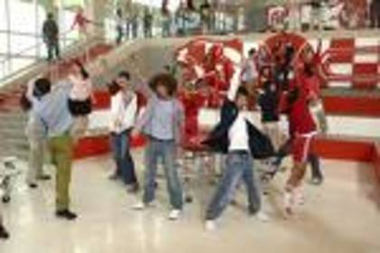 images[6] - High School Musical 2