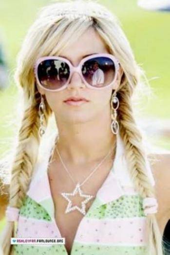 ISOSWYFCNKKALXXNKOW - sharpay evans