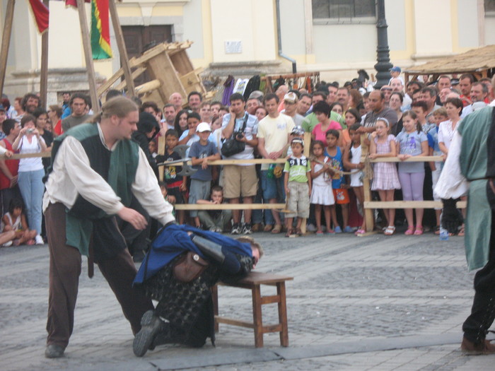 IMG_0073 - targul medieval Sibiu 2010