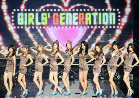 genie-girls-generation-snsd-9316681-450-318