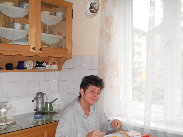 mananc ceva... - diverse ipostaze