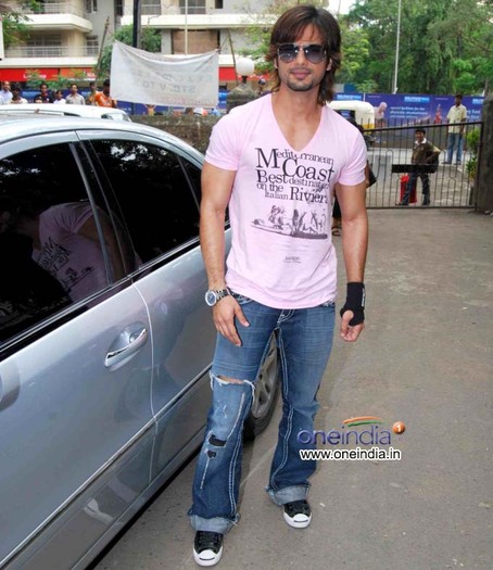 shahid-kapoor01 - SHAHID KAPOOR