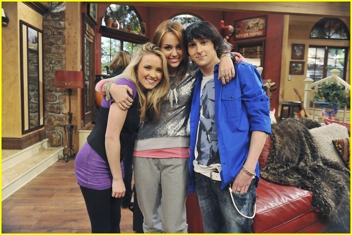 19308236_QFRZELVCC - club miley-hannah montana 4ever