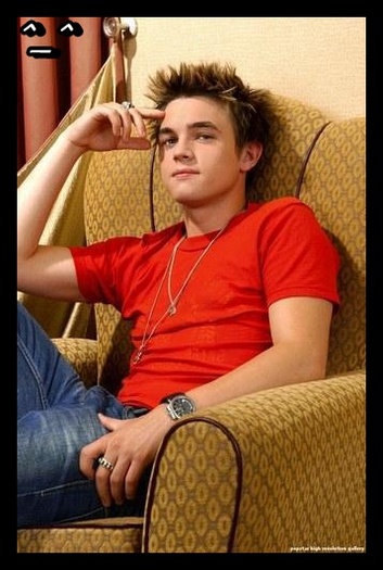 Jesse_McCartney_1252678373_4[1]