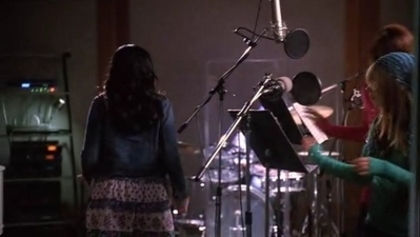 Camp-Rock-2-screencaps-demi-lovato-15301023-399-225 - Camp Rock 2 screencaps 1