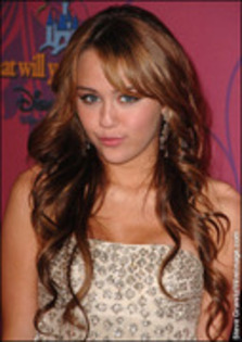 13223500_WRVECVYIU - miley-hannah