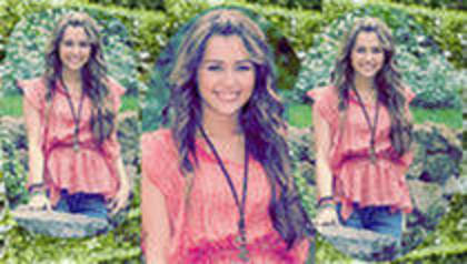 16751397_KMKEZBZJB - miley-hannah