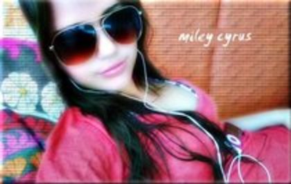 16881917_EFWDMALIW - miley-hannah