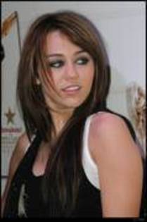 XBKBKTGEOKPDHUIZEWU - miley-hannah