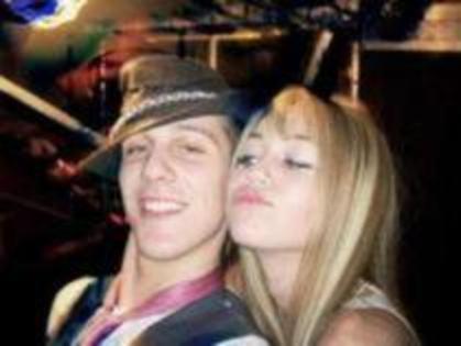 14285197_AVCADDJGD - miley-hannah