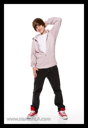 13210082_DGURKJTRQ[1] - Justin Bieber Poze
