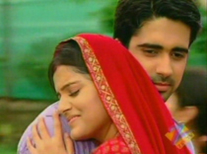 20738857_QTXWGNFPQ - Rubina Dialik si Avinash Sachdev