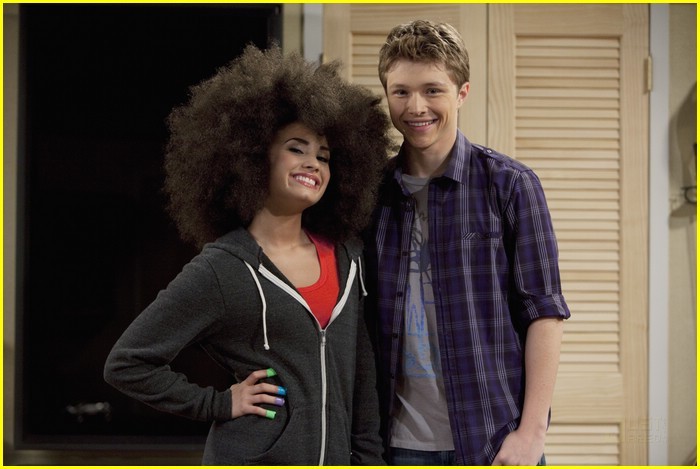 lou-ferrigno-sterling-knight-sonny-05 - Demi Lovato