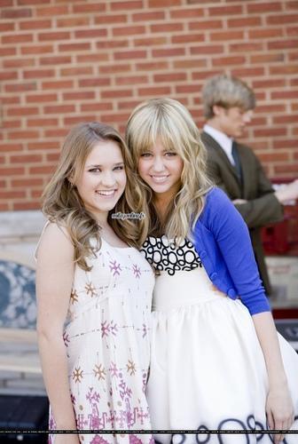 Hannah_Montana_The_Movie_1237729091_1_2009 - Emily Osmed