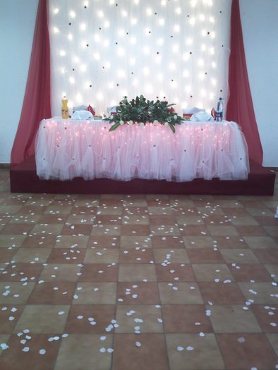 IMG3105 - Foto nunta rosu-alb 1