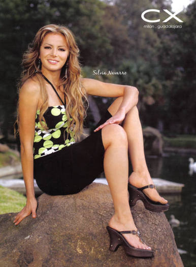 sn245 - Silvia Navarro