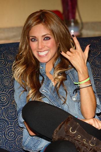 anahi362