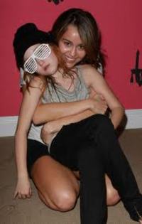 images (1) - Noah Cyrus