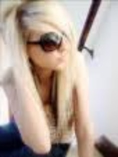 16116358_IGVPOSNEL - Poze emo