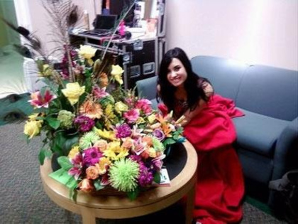 XOFIMQEPFCXLIUSUZYD - demi lovato