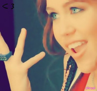19898329_YSSTSVNLG - super poze cu miley______cirus