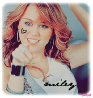 19898545_GOBBGTPPI - super poze cu miley______cirus