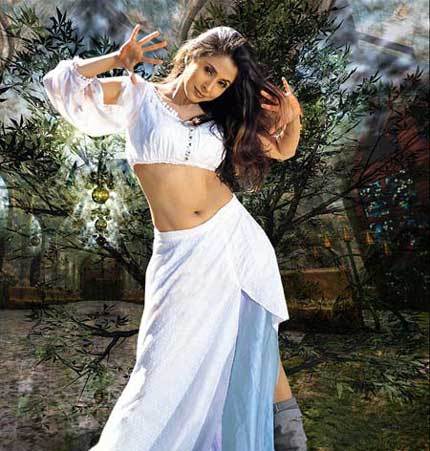 urmila53[1] - Urmila Matondkar