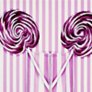 purple_lollipops