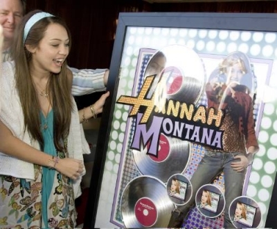 1 - Celebrating Hannah Montana CD Going Platinum September 9 2007-00