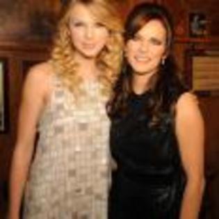 Taylor_Swift_1230493767_1 - taylor swift-2